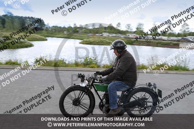 Vintage motorcycle club;eventdigitalimages;no limits trackdays;peter wileman photography;vintage motocycles;vmcc banbury run photographs